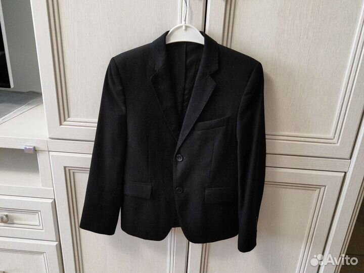 Пиджак для мальчика 128
