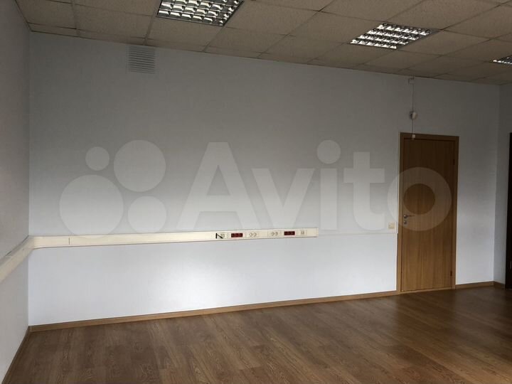 Офис/помещение на ул. Белинского 58/60, 27.7 м²