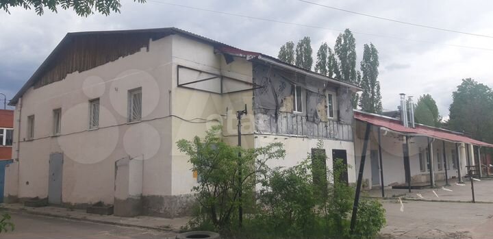 Продам помещение свободного назначения, 1076 м²