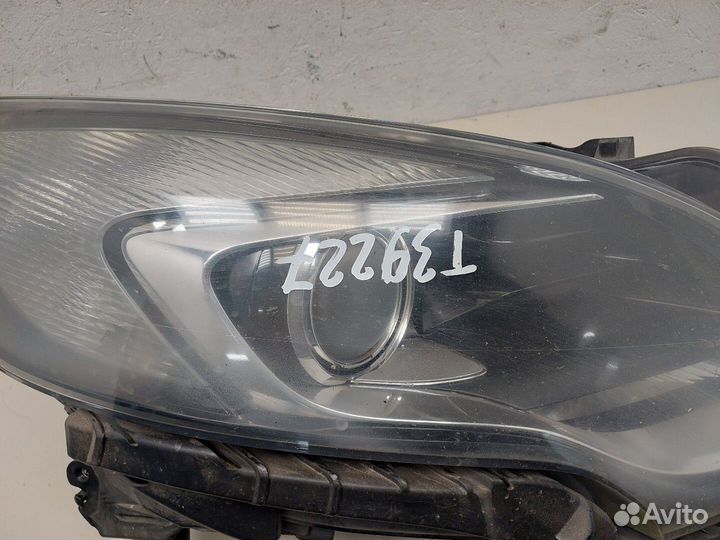 Фара (передняя) Opel Zafira C 2011, 2013