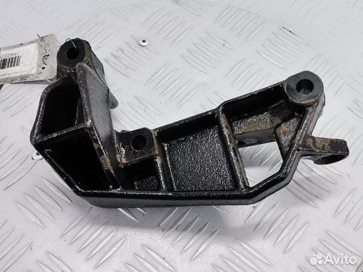 Кронштейн двигателя Opel Zafira (A) 2002 90538558