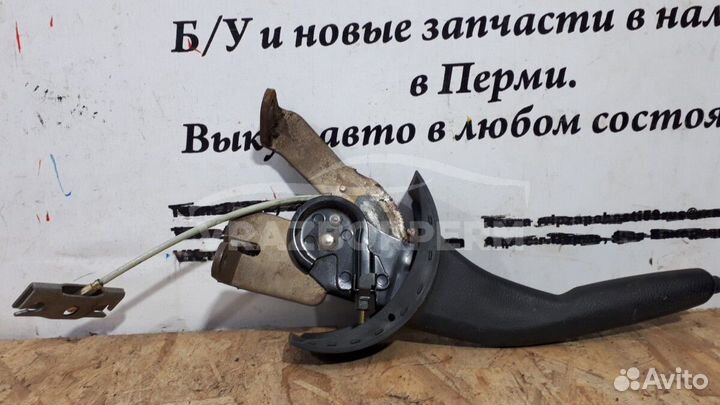 Рычаг стояночного тормоза Mitsubishi Lancer