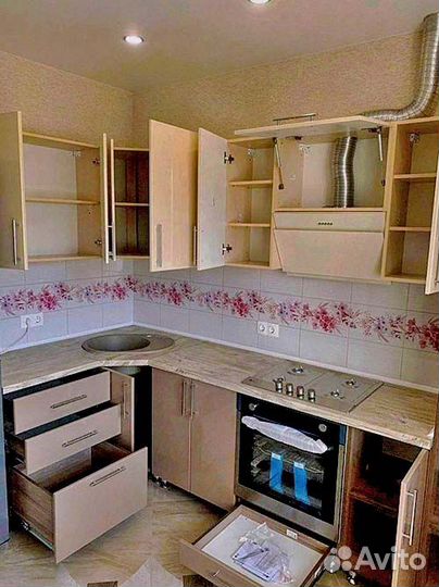 Кухонный гарнитур