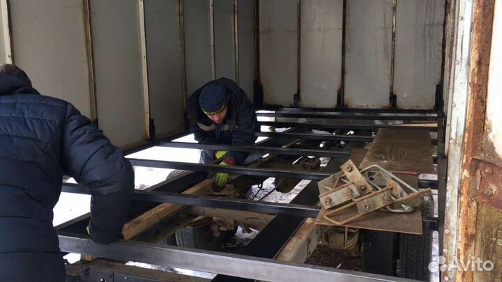 Мастер по ремонту автофургонов