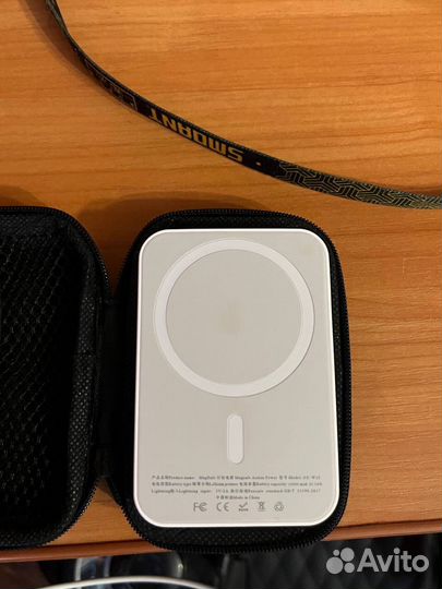 Продам безпроводную зарядку на айфон