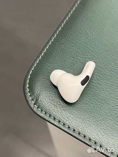 Наушник Airpods Pro R Правый оригинал б.у