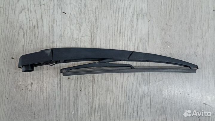 Поводок дворника Держатель щетки Renault kaptur