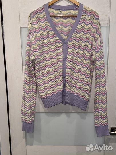 Свитер женский