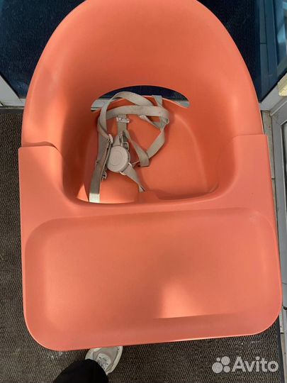 Стульчик для кормления stokke
