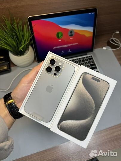 iPhone 15 Pro Max, 256 ГБ