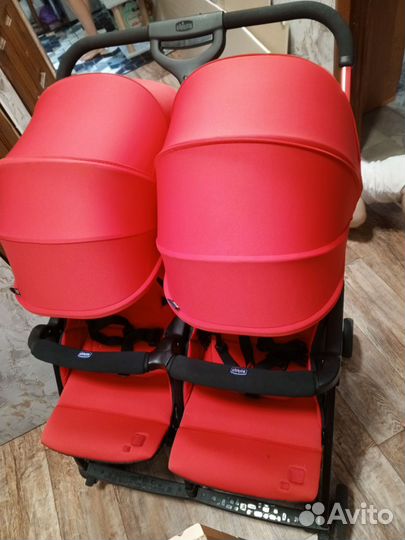 Прогулочная коляска для двойни или погодок