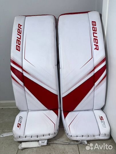 Щитки вратарские Bauer Supreme s29