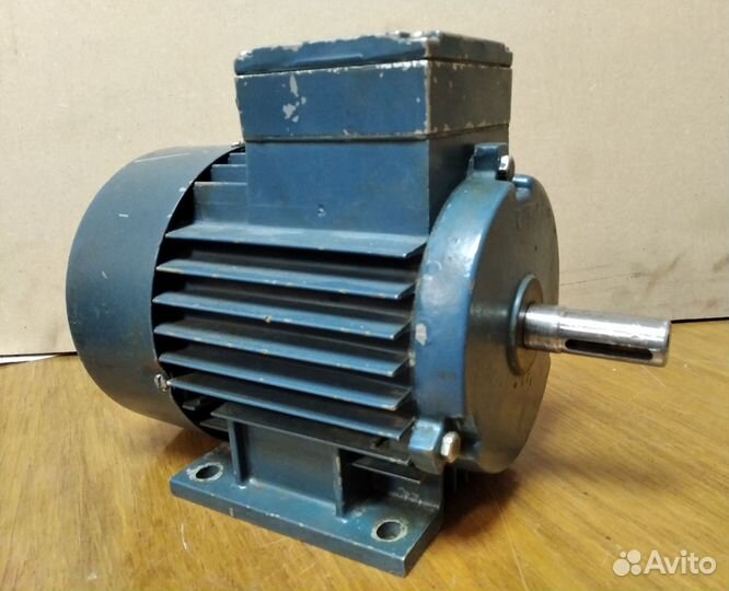 Электродвигатель асинхронный 0,55кВт