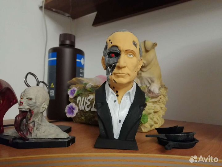 Gutinator 2 и RoboGutin
