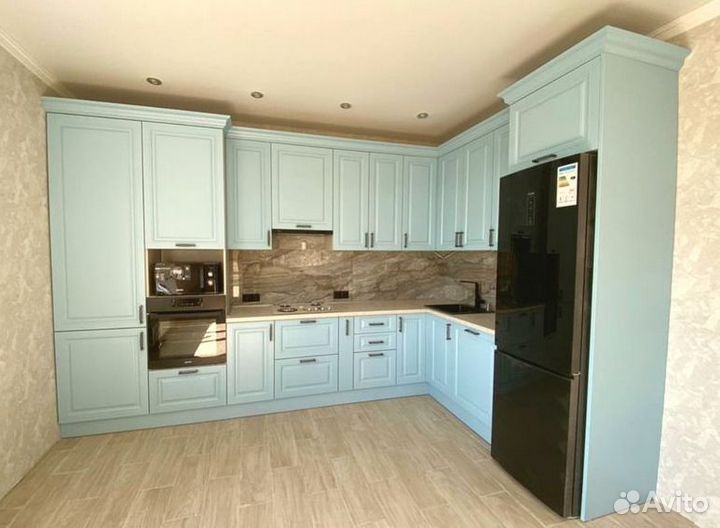 Кухня новая