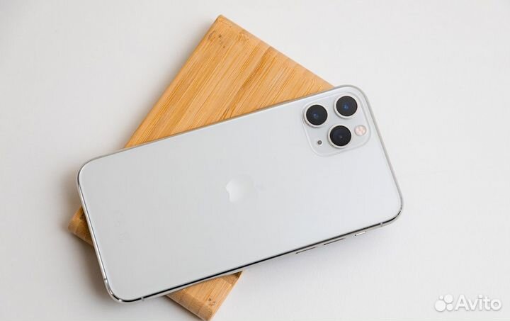 iPhone 11 Pro, 256 ГБ