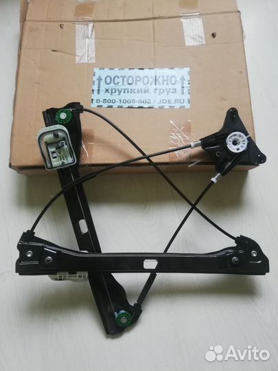 Стеклоподъёмник Шкода Рапид передний левый