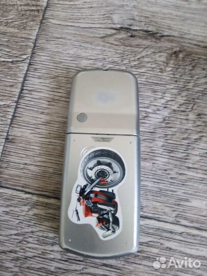 Кнопочный телефон LG G1600