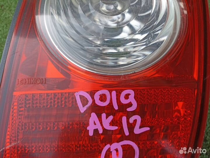 Фонарь задний правый Nissan Micra K12