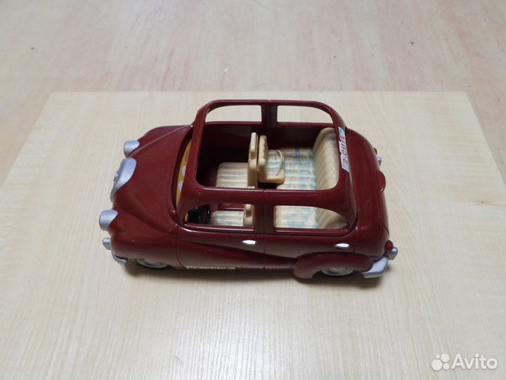 Игрушка машинка