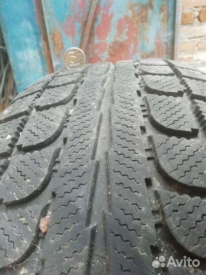 Mastertrack ST38 235/60 R17