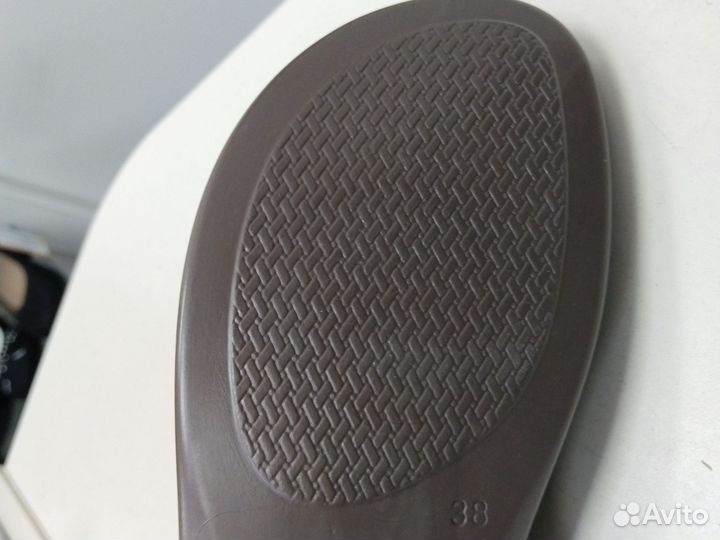 Босоножки женские новые shoiberg 38и39 нат кожа