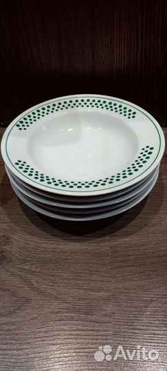 Тарелки глубокие и плоские
