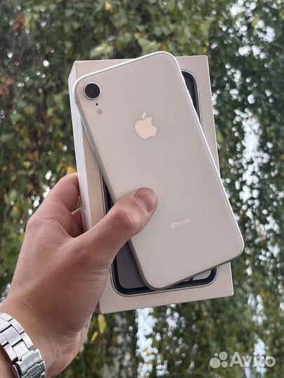 iPhone XR 64Gb White
