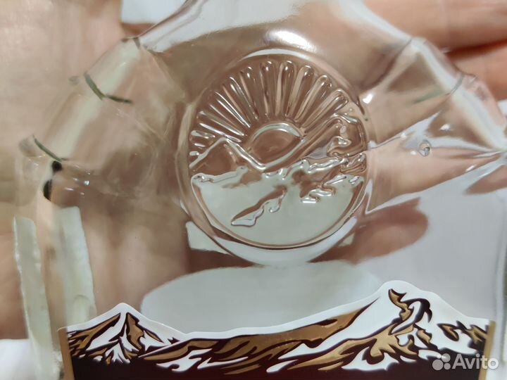 Бутылки коньячные в коллекцию пустые