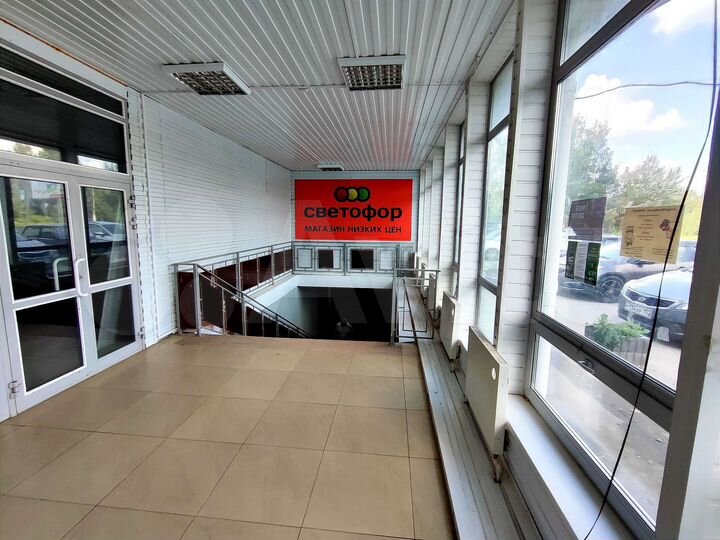 Свободного назначения, 2200 м²