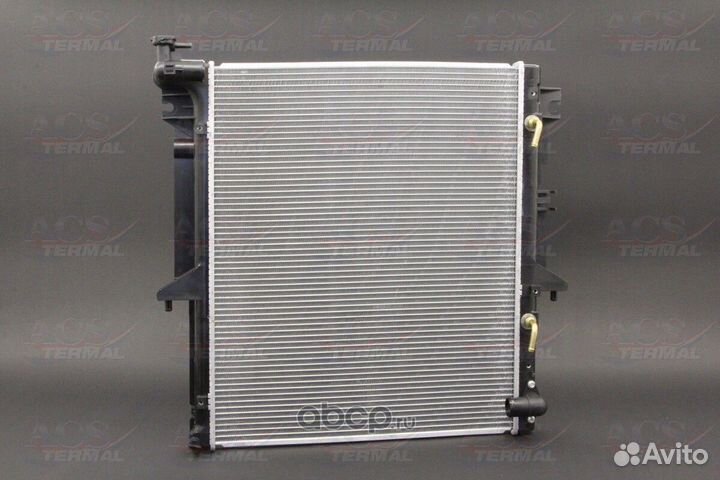 Радиатор охлаждения Mitsubishi Pajero Sport L200