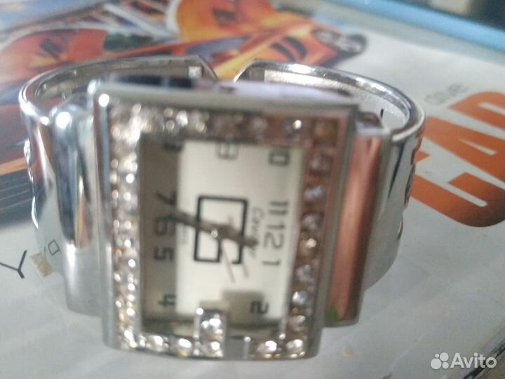 Наручные часы