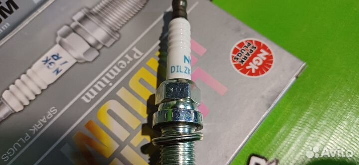 Свечи зажигания (комплект 4 шт.) NGK dilzkar7C11S