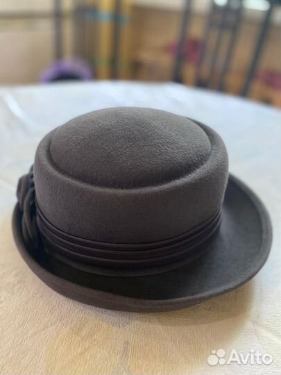 Шляпа фетровая женская