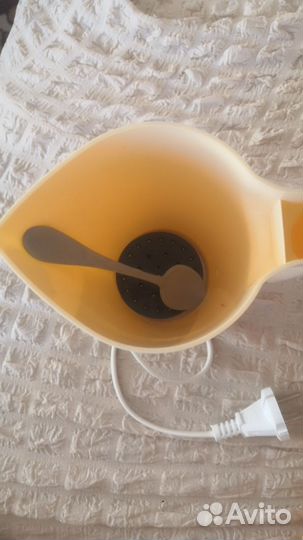 Чайник электрический б/у на 0,5л