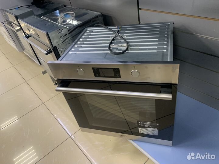 Электрический духовой шкаф серебристый