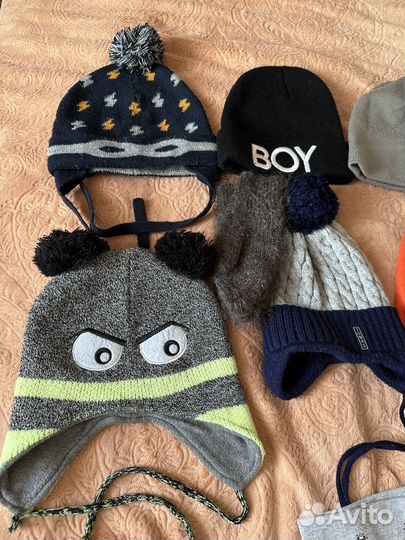 Шапки, манишка, снуд для мальчика