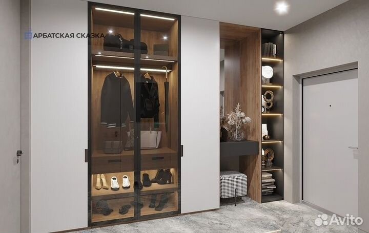 Шкаф с открытой витриной