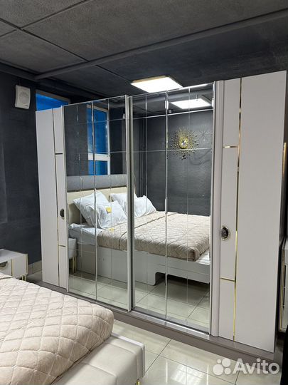 Спальный гарнитур Наполи Турция