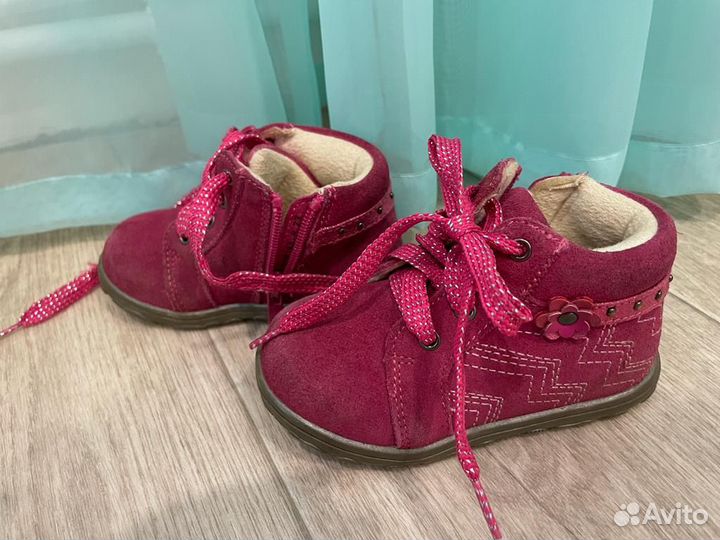 Ботиночки детские 23 размер