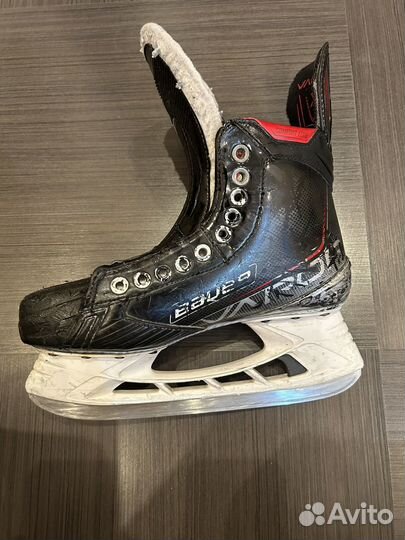 Хоккейные коньки bauer