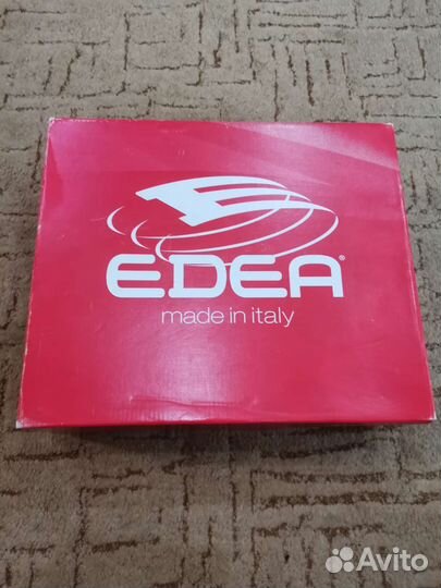 Профессиональные фигурные коньки edea