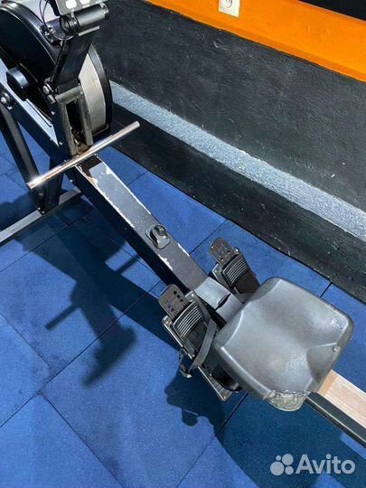 Гребной тренажер и велотренажёр