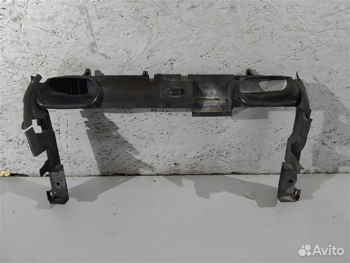 Воздуховод радиатора Mercedes C-Class W203