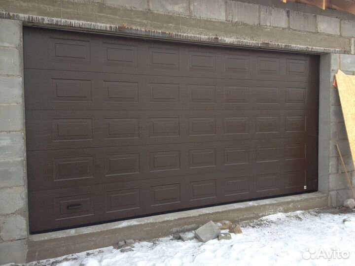 Секционные ворота под навес от