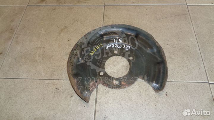 Щит опорный задний левый Kia Ceed 2 (JD)