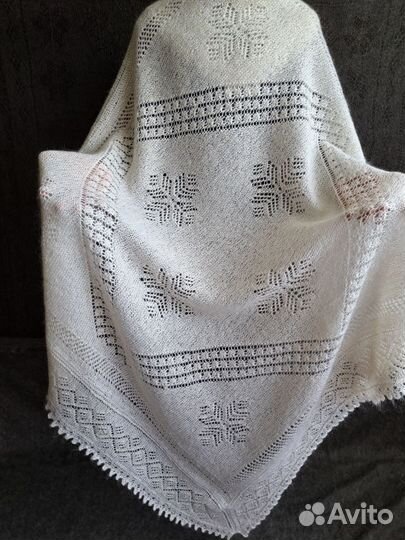 Пуховый платок шаль. Ажурный пуховый платок