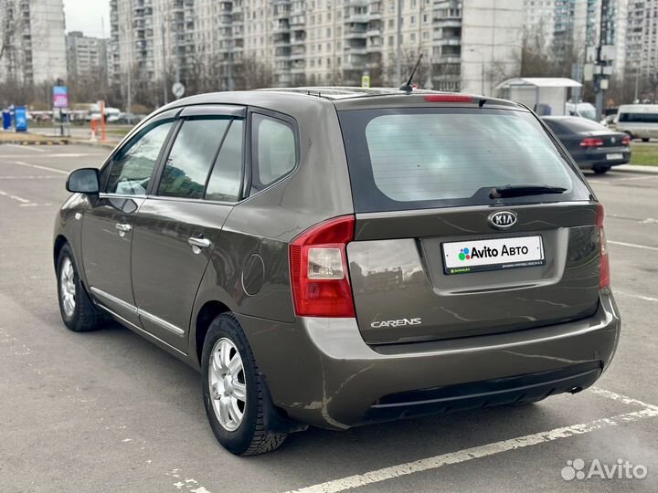 Kia Carens 2.0 AT, 2009, 205 000 км