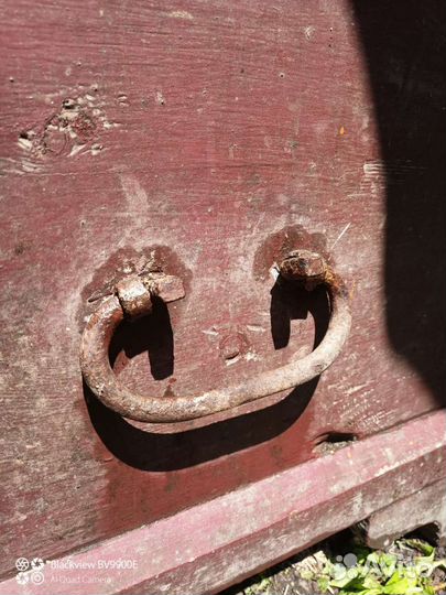 Сундук деревянный