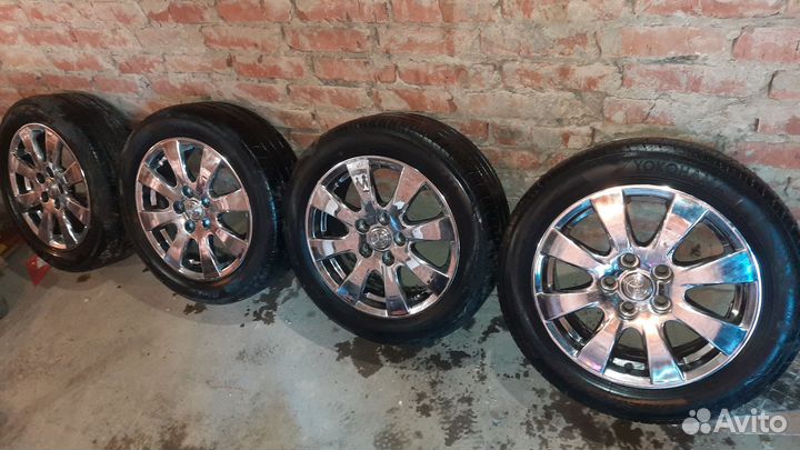 Yokohama 104ZR 205/55 R16